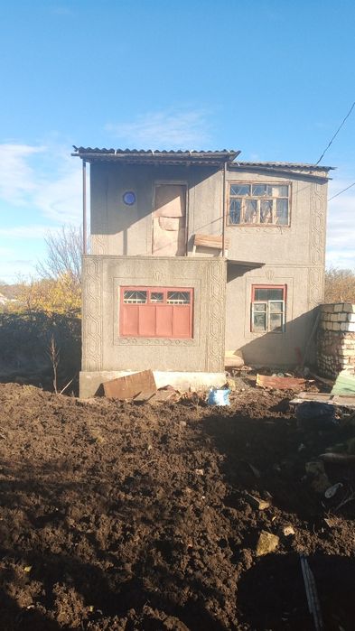 Продам будинок під ремонт