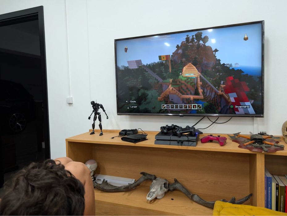 iMac 27" Retina 5K (2020) - 16GB RAM / GPU Dedicada 4GB