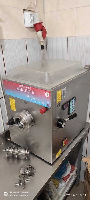 Електром'ясорубка з охолоджувачем