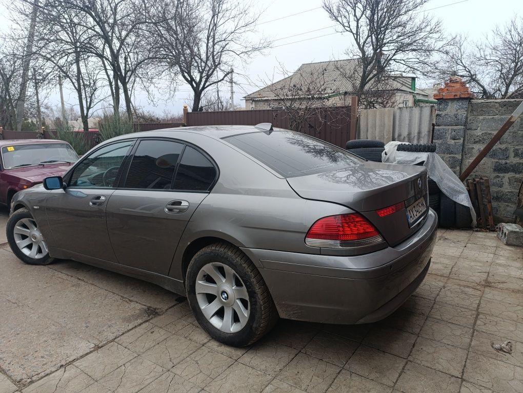 BMW 740d в отличном состоянии