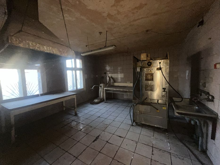 Продається нежитлове приміщення в Стрий