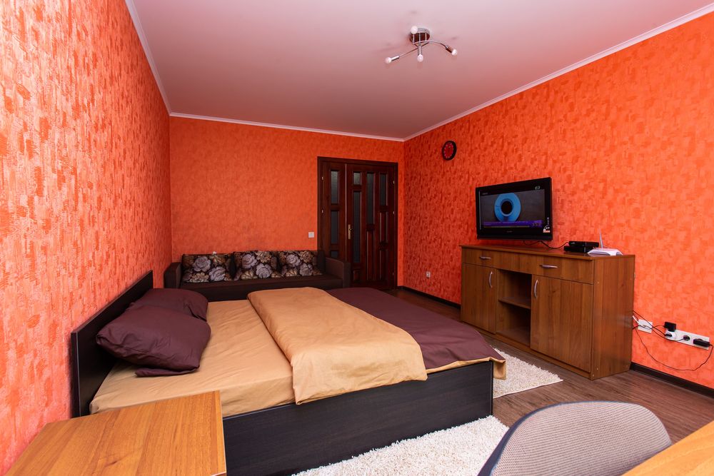 Центр. Вул. Родини Барвінських. Власник. Квартира подобово