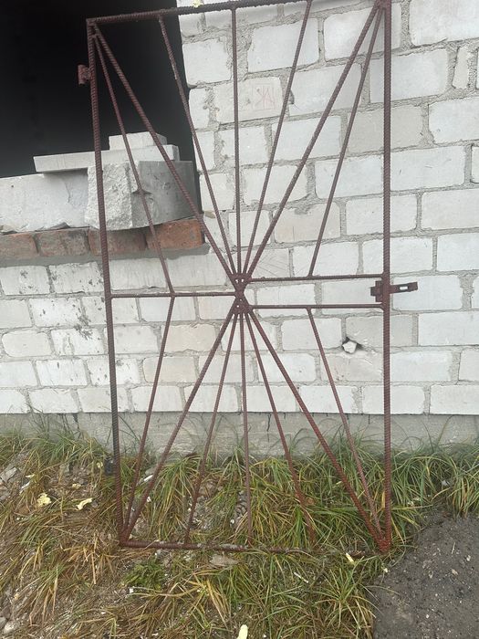 Krata metalowa antywłamaniowa