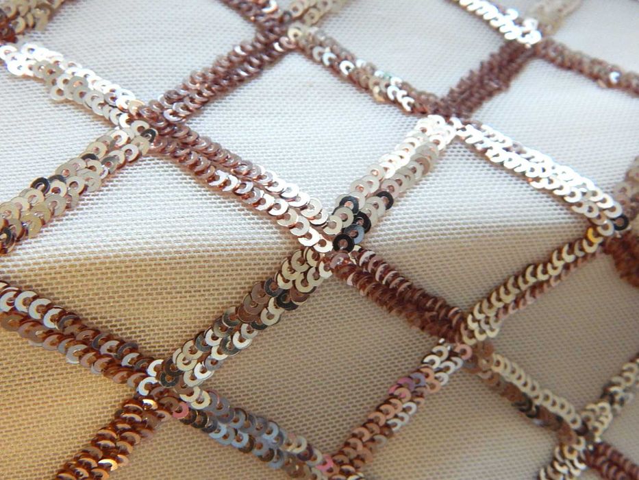 Платье вечернее 44 размер с пайетками