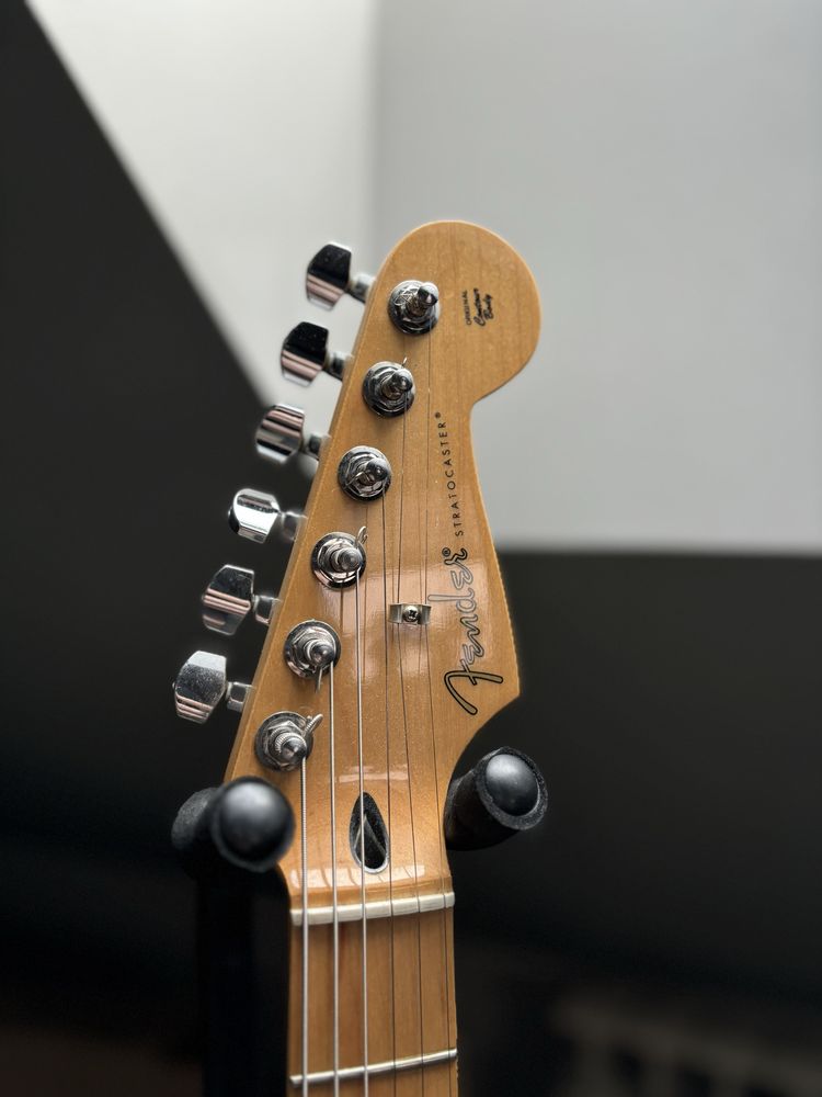 Fender Player Stratocaster MN PWT