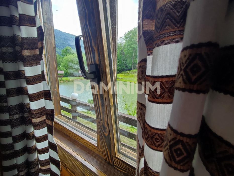 Продається відпочинковий комплекс в самому серці Карпат