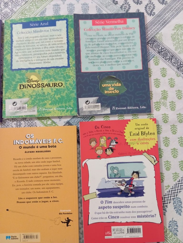 Livros juvenis- como novos