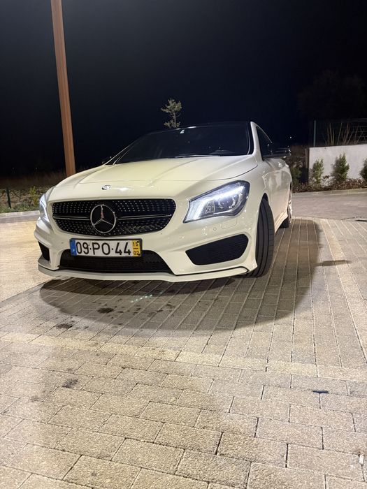 Mercedes CLA 220 AMG
