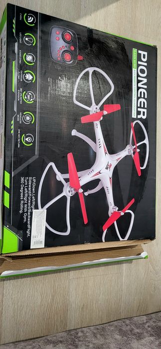 Квадрокоптер Pioneer Syma X5HC игрушка