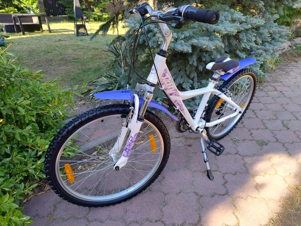 Alu 24' Giant z amortyzatorem i przerzutkami MTB górski rower dzieciec