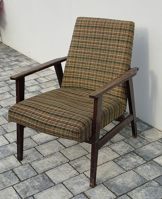 Fotel PRL Lisek Śnieżnik