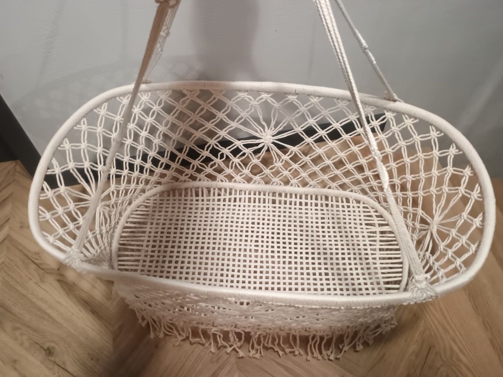 Kołyska wisząca łóżeczko boho kosz gondola
