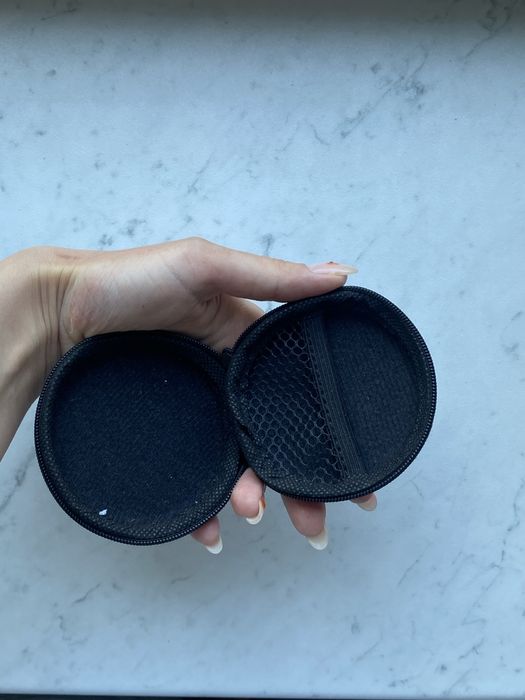 Кейс для навушників