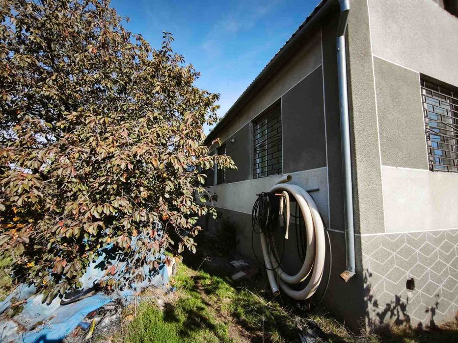 Продам  кирпичный дом.