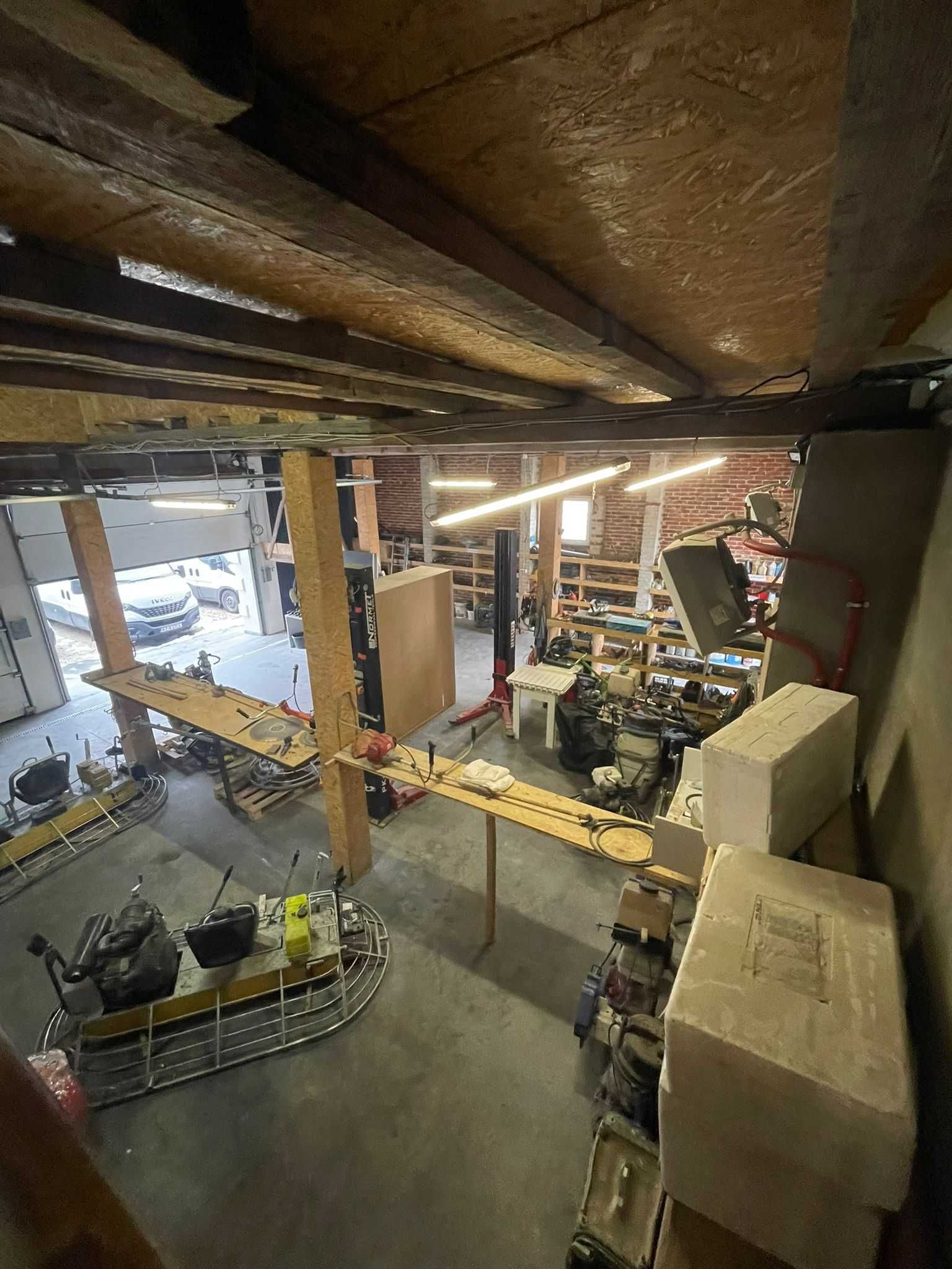 Do wynajęcia magazyn o powierzchni ok. 1000 m² – Żołynia