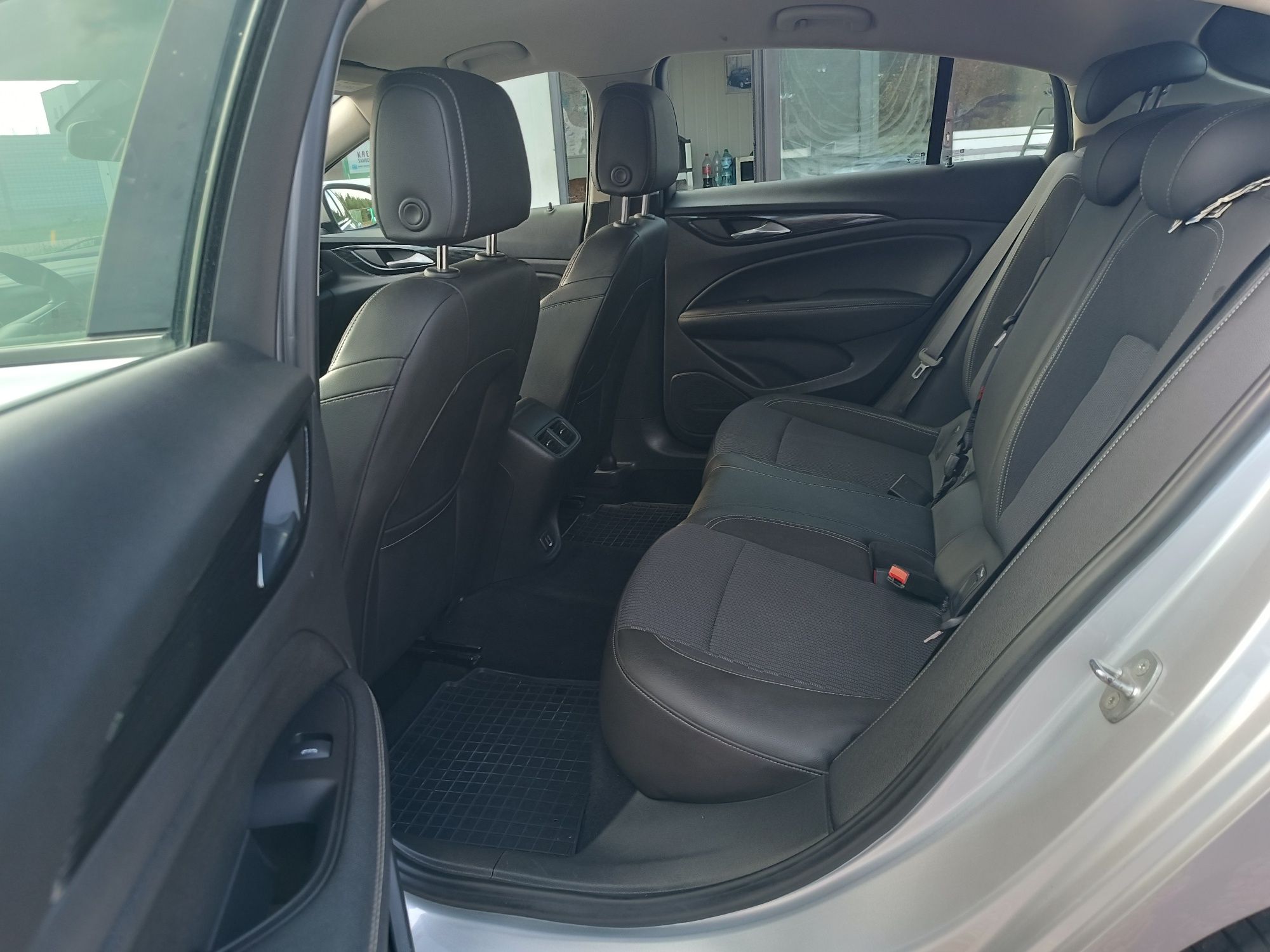 OPEL INSIGNIA Innovation. Krajowy. Bezwypadkowy .2019 r. 1.6 B 200 KM.