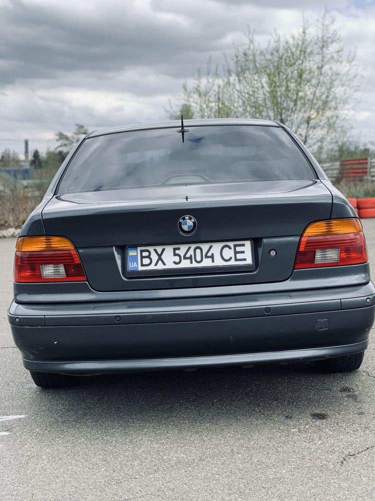 Продам BMW e39 2.2i M54