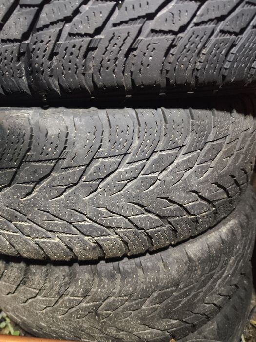 Зимние шины 185/65/15