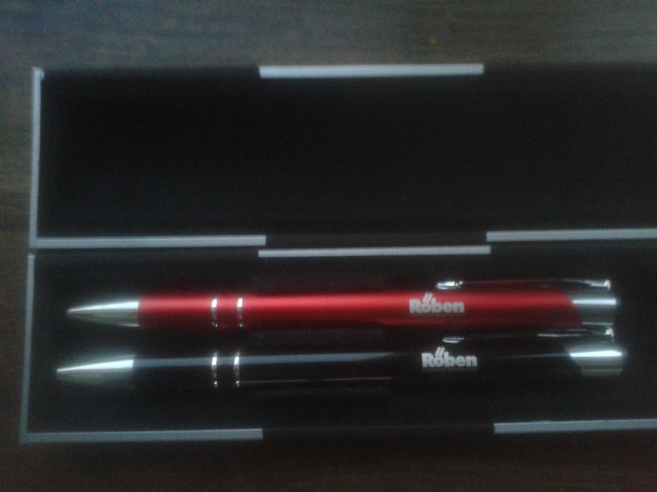 Piękny komplet długopis i ołówek w etui firmy Roben gadżet reklamowy