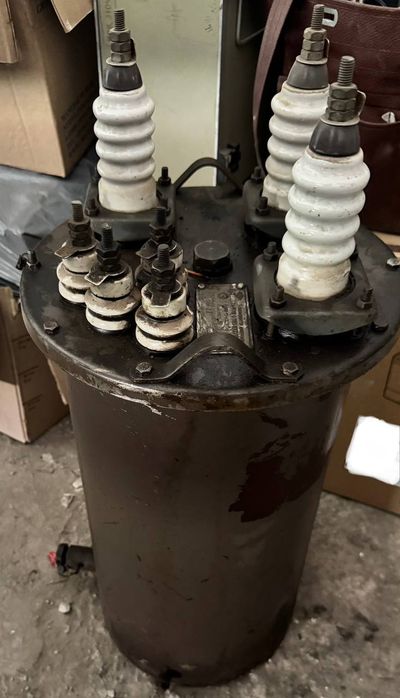 Трансформатор напряжения НТМК-6-71 УЗ 6000/100В 50Гц.