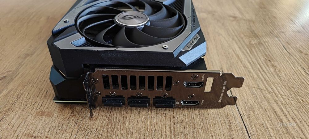 ASUS GeForce RTX 3080 ROG STRIX OC 10GB  Stan b. dobry.