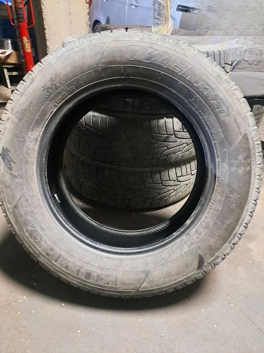 Резина б/в 225/65r17 зима