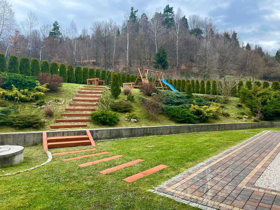 Noclegi domek 6 osobowy. Góry, las, jezioro.