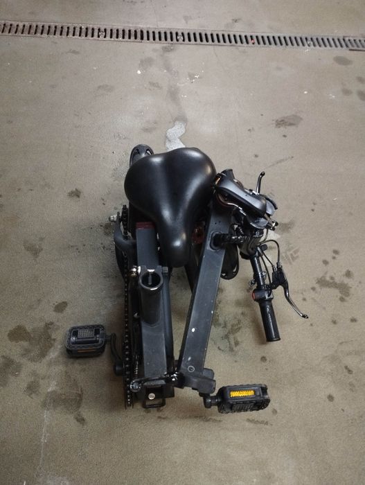 Rower elektryczny składany Gyroboarder