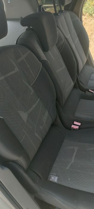 Продам автомобіль  Рено Гранд Сценік