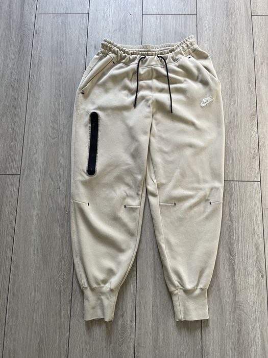 штани Nike Tech Fleece