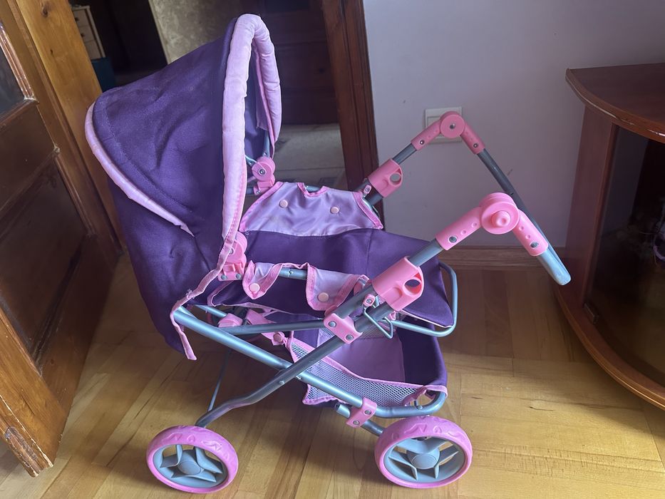 Дитяча каляска з бебі бьорном