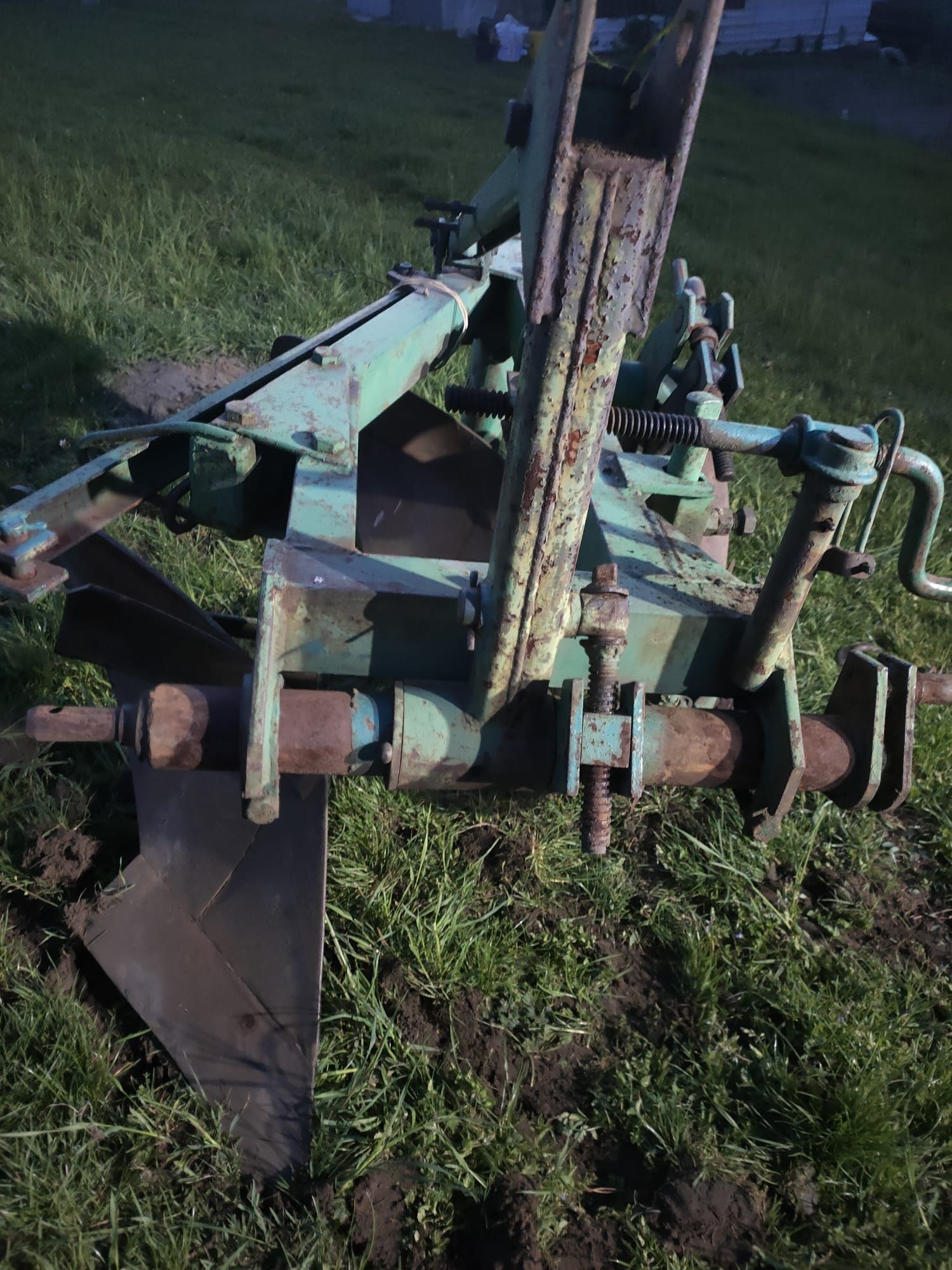 Sprzedam plug rolniczy