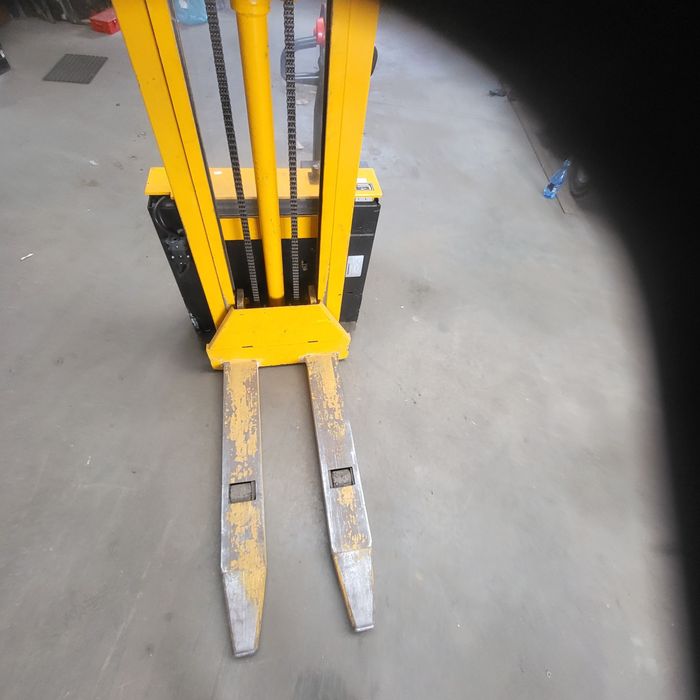 Paleciak wysokiego składowania