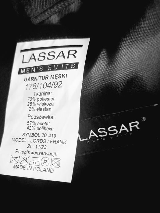 Czarny smoking ślubny Lassar XL