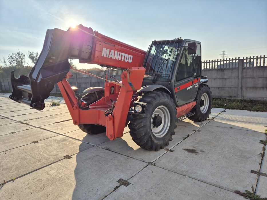 Spalona MANITOU MT 1740 SLT 2005