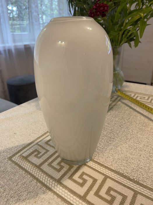 Wazon barwiony w masie PRL