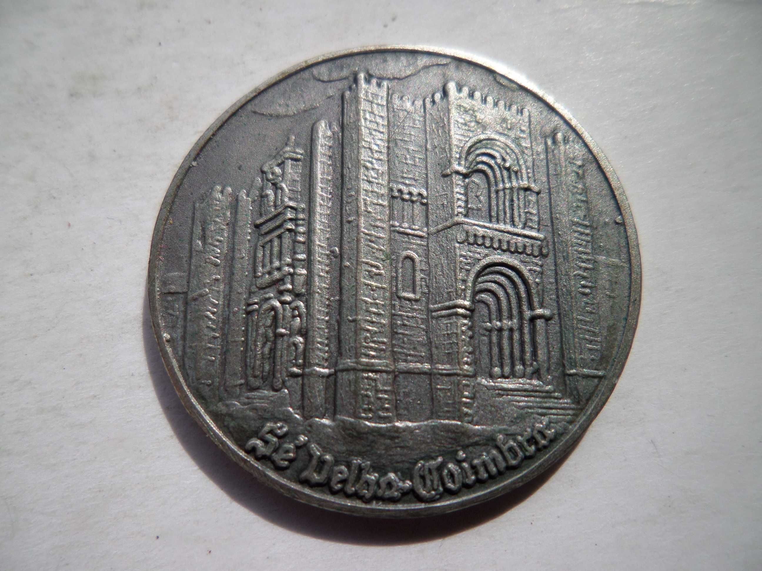 Medalha  'Sé Velha Coimbra'  com resumo Histórico