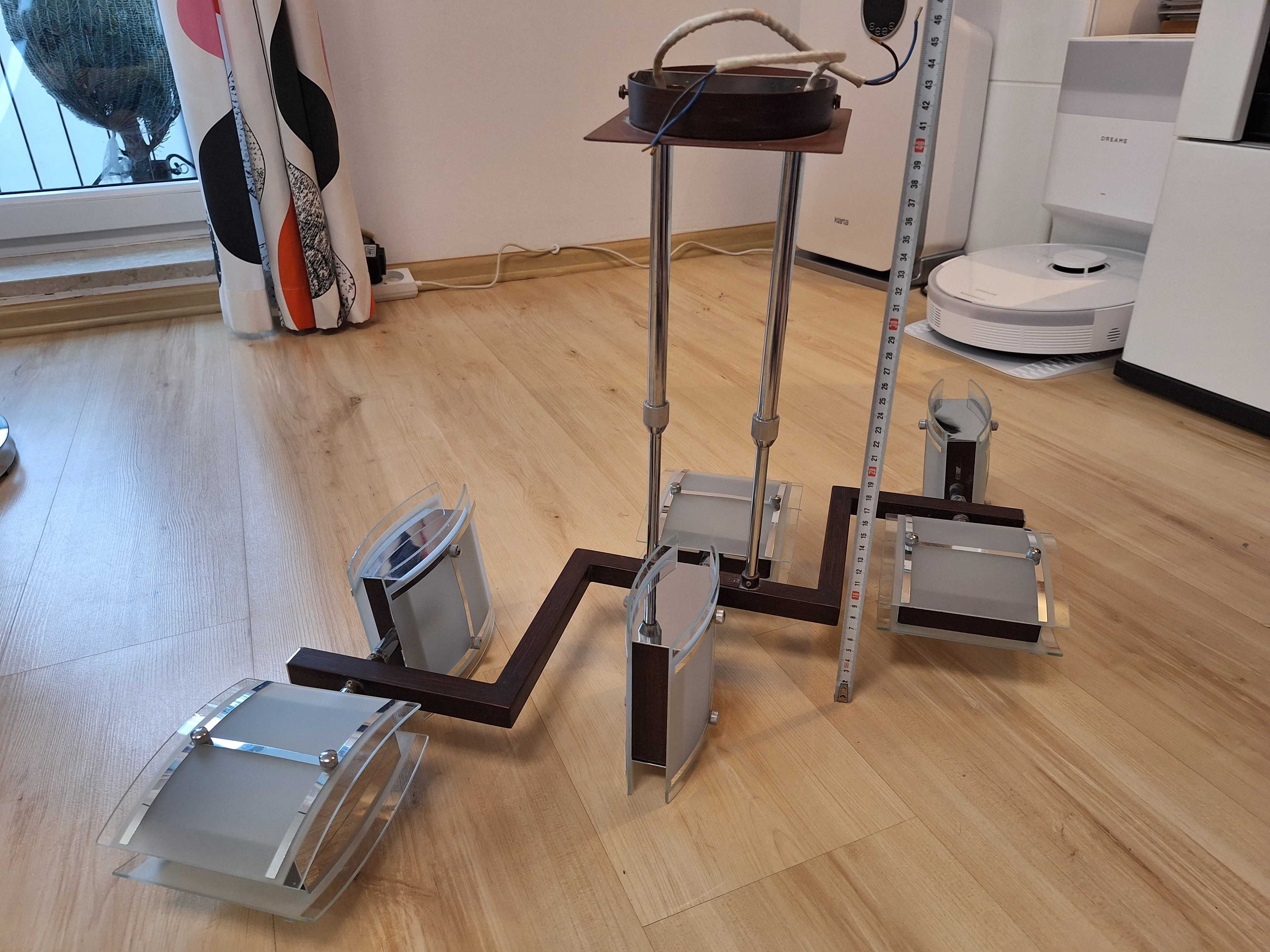 Lampa wisząca do salonu