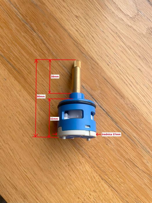 Deante, nowy przełącznik funkcji do panelu prysznicowego (XNC05FUP0)