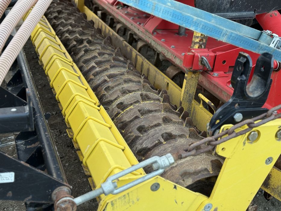 Agregat uprawowo siewny Pottinger Aerosem 4000 Lion 4001