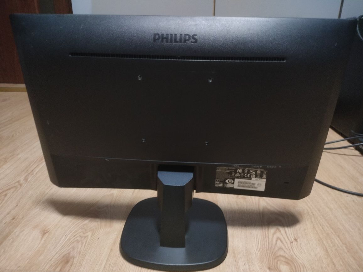 Monitor Philips 223V7Q