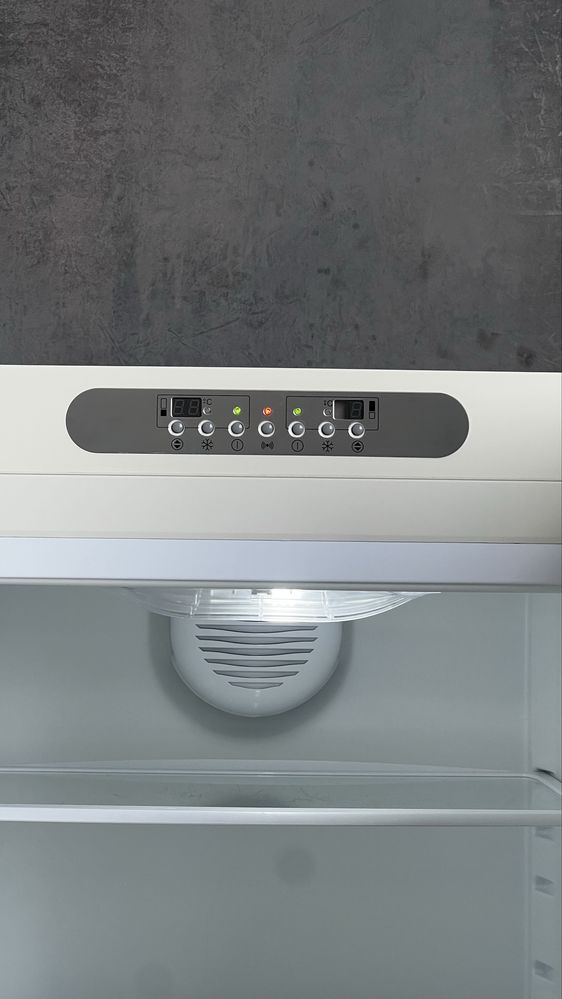 Холодильник Smeg FAB 32 I-покоління NoFrost