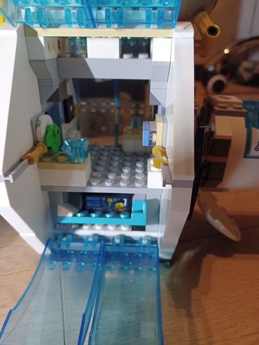 Lego 60349 stacją kosmiczna, uzywane