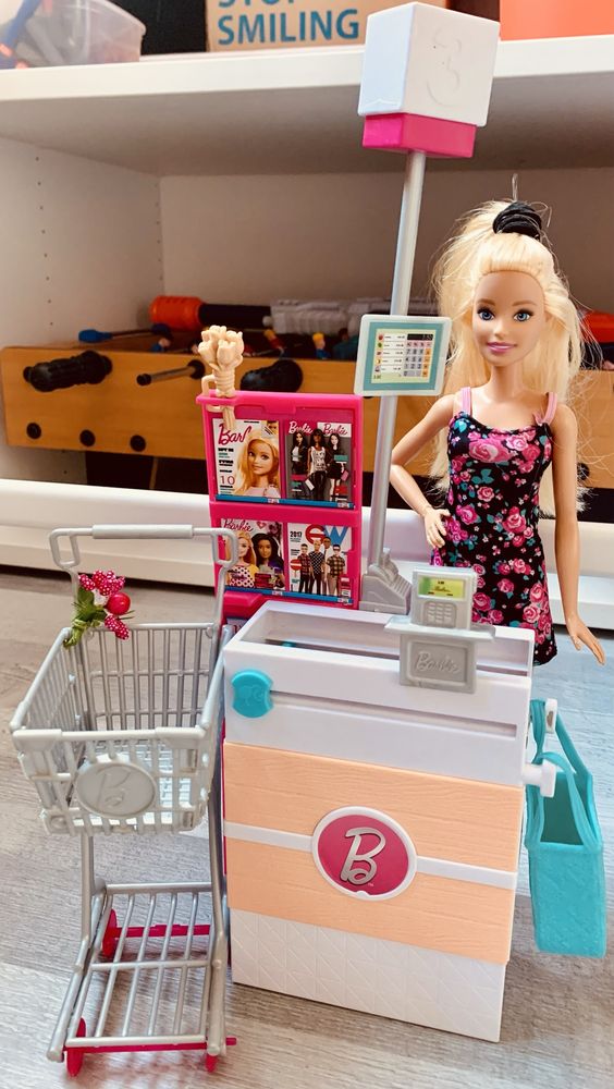 Barbie supermarket