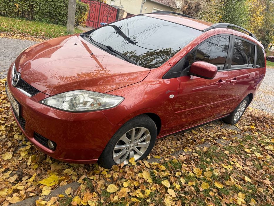 Мазда 5 2005 рік