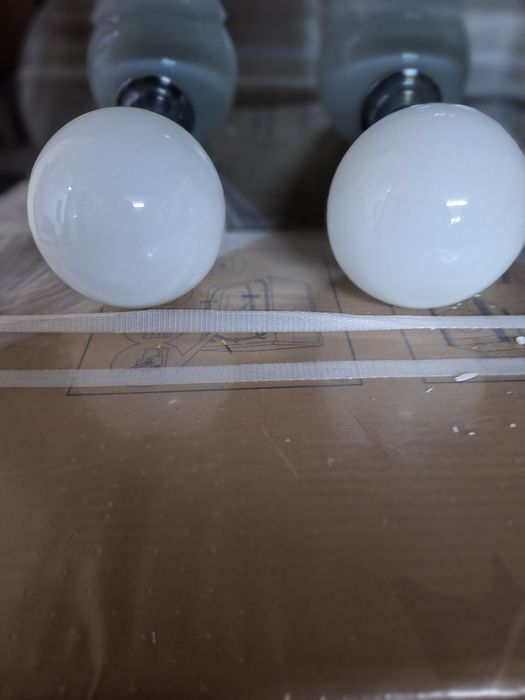 Sprzedam lampe łazienkową