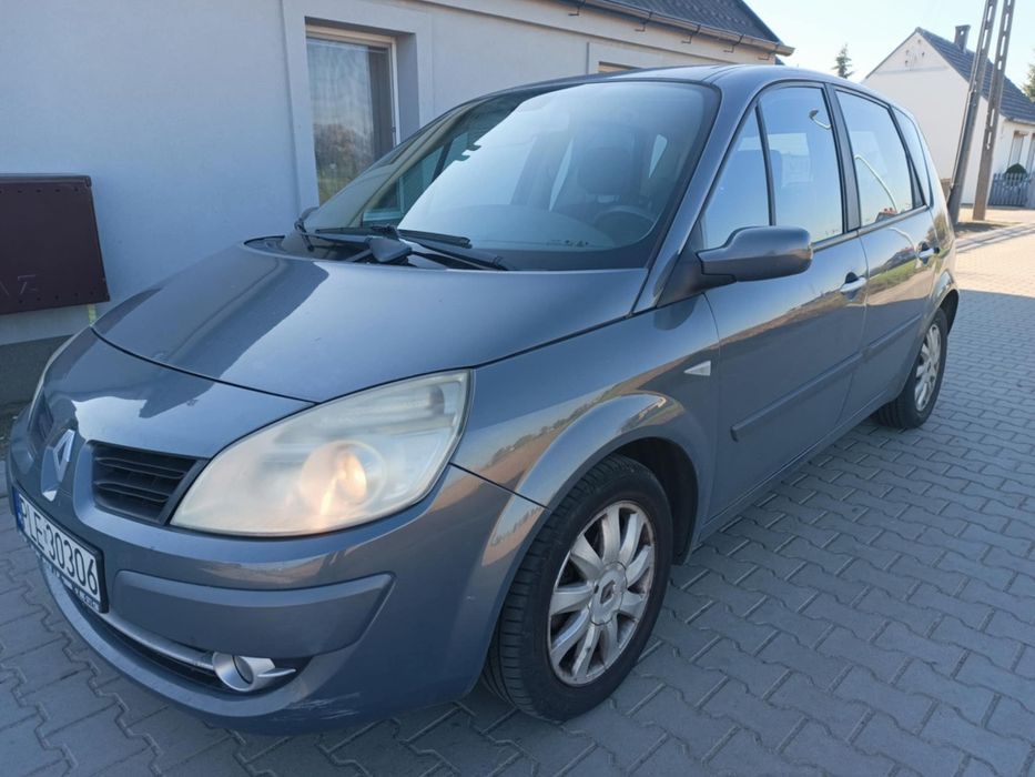 Reno scenic 2008 rok rok 180 przebieg