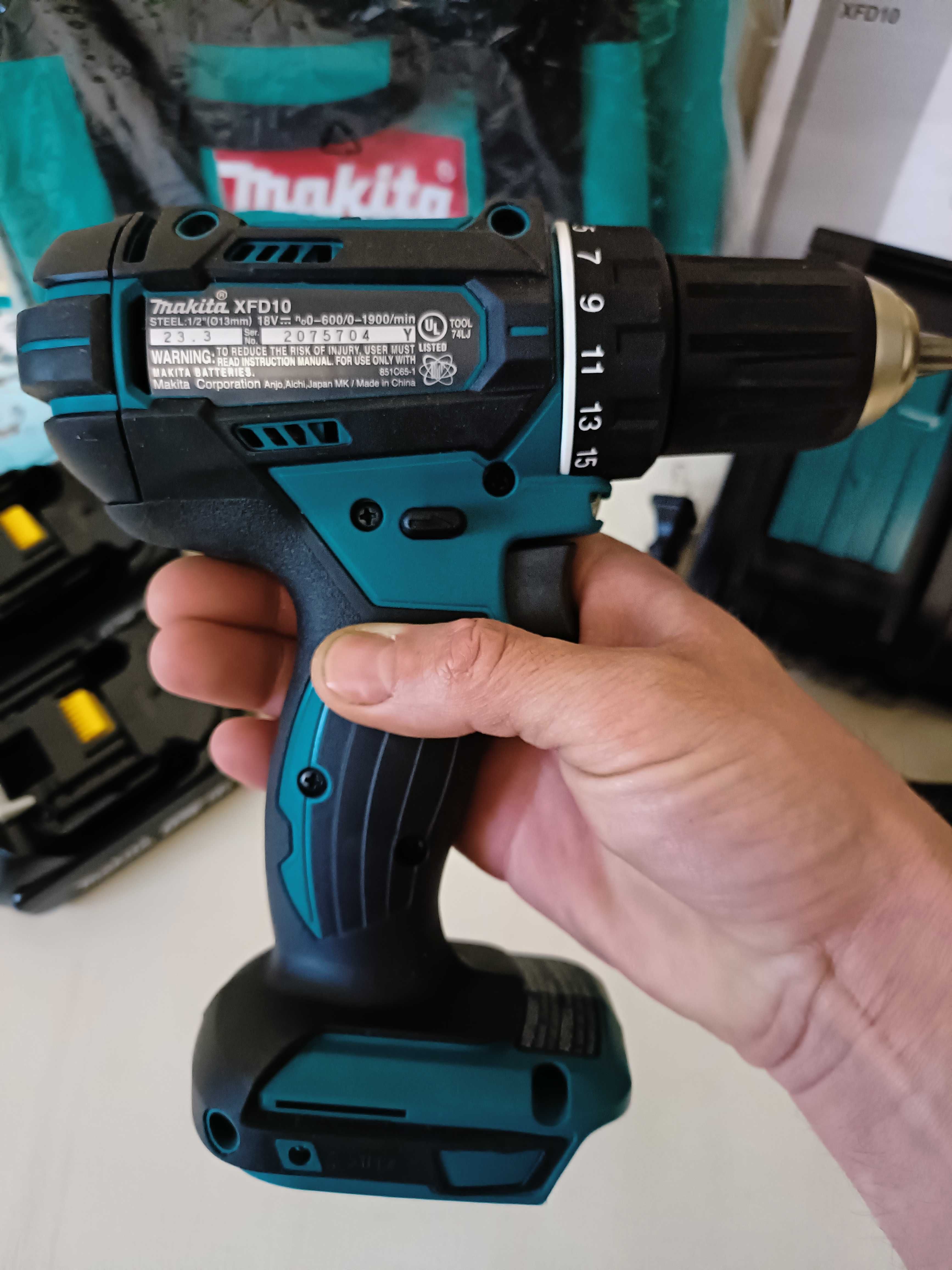 Акумуляторний дриль-шурупокрут MAKITA XFD10 (в Європі Makita DDF482)