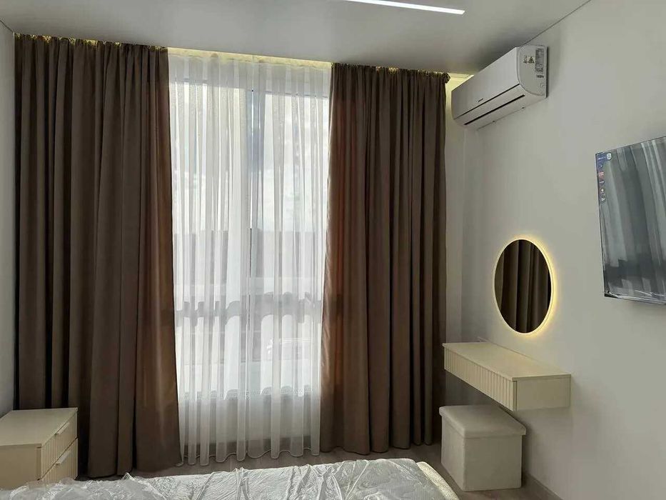 Центр міста, продам 2 кім з ремонтом, і/о опалення, Main House!