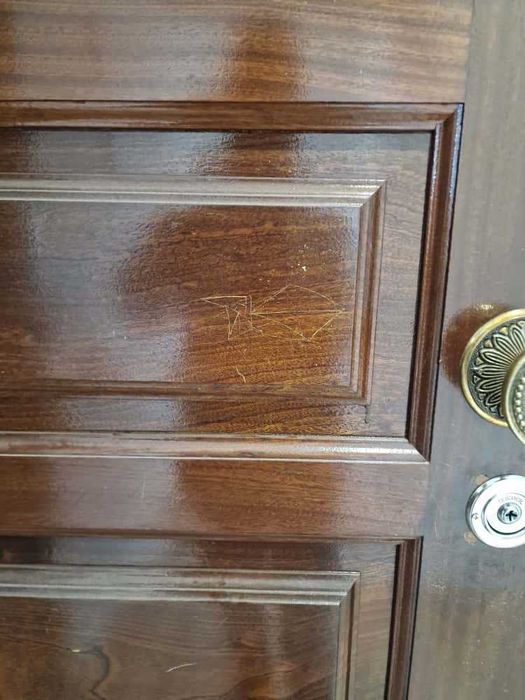 PORTA Madeira Maciça + Fechadura e 5 Chaves